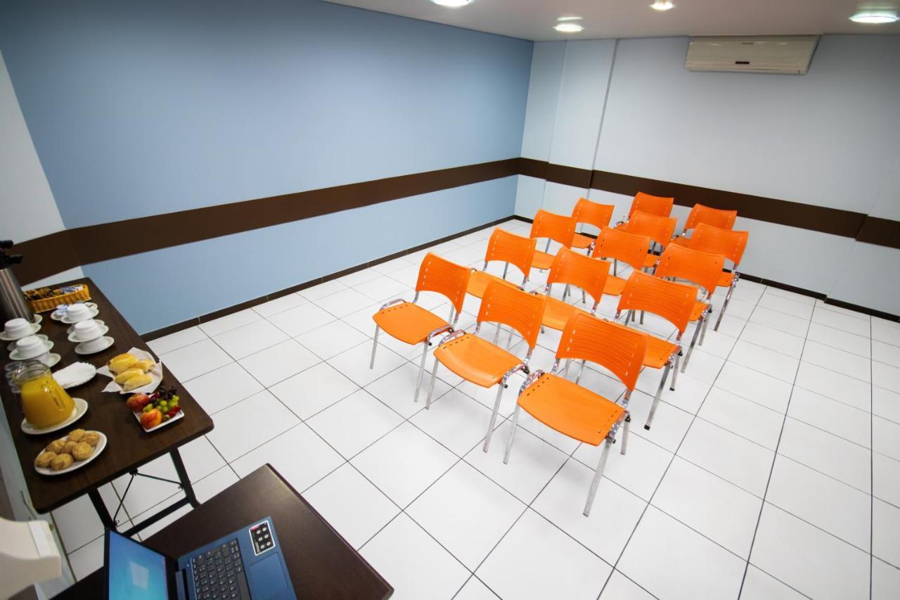 Hotel Dan Inn Sao Carlos By Nacional Inn エクステリア 写真