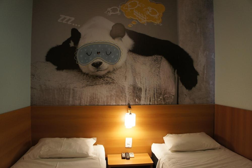 Hotel Dan Inn Sao Carlos By Nacional Inn エクステリア 写真