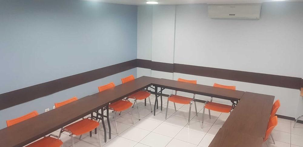 Hotel Dan Inn Sao Carlos By Nacional Inn エクステリア 写真