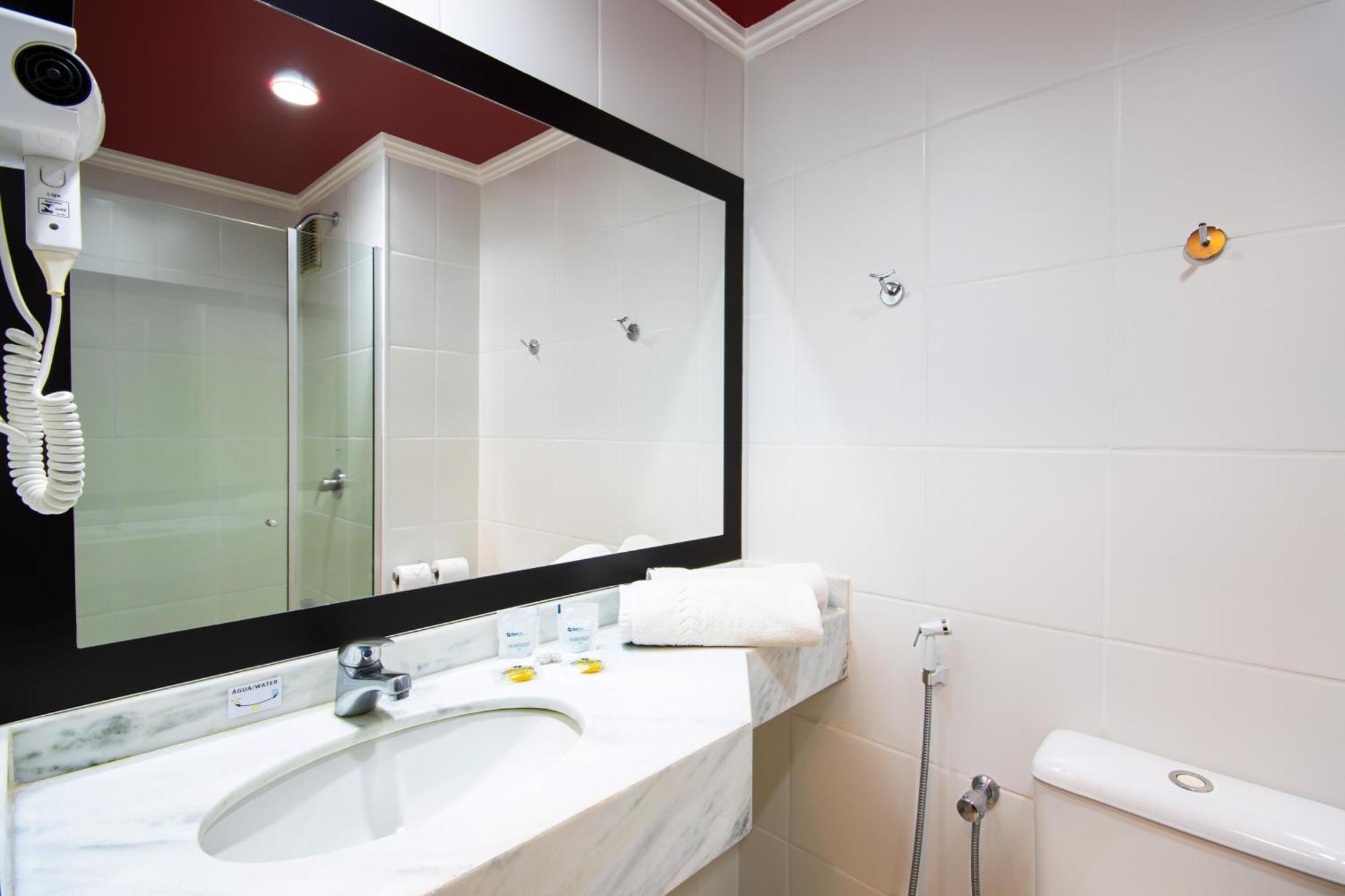 Hotel Dan Inn Sao Carlos By Nacional Inn エクステリア 写真